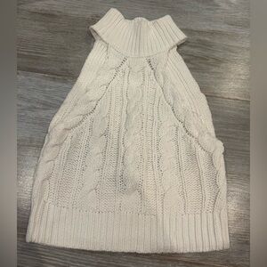 KENDALL & KYLIE OPEN BACK SWEATER TOP